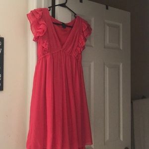 Cute pink dress with ruffled short sleeves